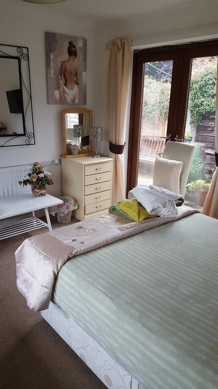 The Hideaway Suite Holiday Home Colchester Eksteriør bilde